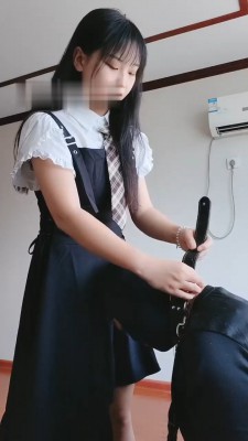 【悦主大大】惩罚猥琐狗-舔闻小白鞋白袜/狗链遛狗/圣水嘴洗袜子 bf30464