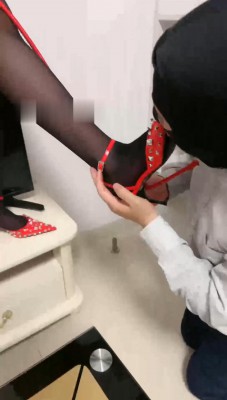 【木子大大】高跟黑丝恋足调/踩踏 bf30498