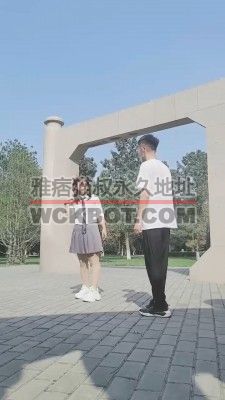 【冰爷】公园偶遇抖M路人虐废 bf32741