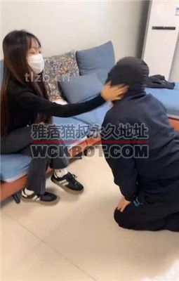 【精神小妹】多S素人学生主连环耳光 bf34470