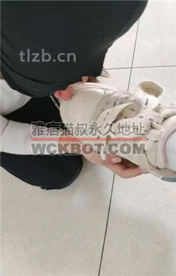 【爱可呀】双S玩学姐-清理鞋底/胶带封嘴/吹风机加热吸味 JS23102250