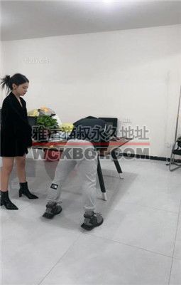 【苏御大大】胶带捆绑超重度鞭打 JS231022