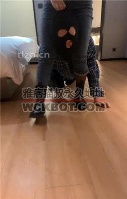 【绝美兔女王】喝洗脚水/跪舔脏鞋白袜 JS23102401