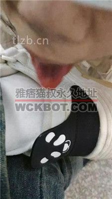 【爱可呀】教室开发素人S-母畜-跪舔多人多双脏鞋 bf34999