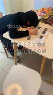 【可儿女王】长靴模特S-不高兴暴虐圈养奴【完整版】 bf35707