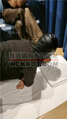 【玥野兔】短靴白棉袜踩狗脸 bf35890