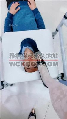 【美离子】高跟白丝诱惑踩狗头 JS231125-10