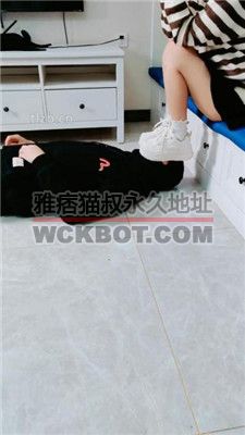 【萌宝儿】小白鞋白袜全体重踩踏/骑马 bf36279