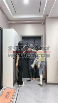 【鱼糯糯】双S-吊绑贱奴疯狂虐打/揪耳骑脖/转胯/耳光裸足插嘴 bf36947