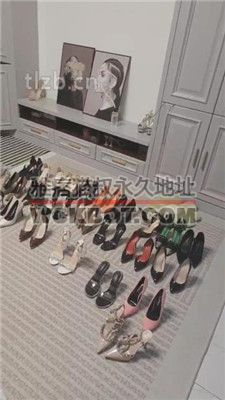 【丫丫】一堆脏鞋子全体重踩踏 bf37162