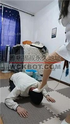 【平凡】圈养控制-圣水赏赐/耳光口水/裸足保养 JS240115-2