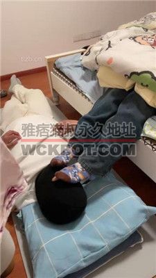 【曼曼老师】雪地靴棉袜踩地毯狗 JS240116-11