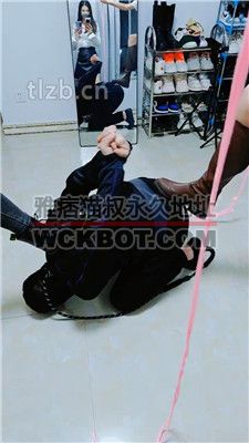 【文文文】多S群调-脏鞋踩踏强制舔干净【三视角版】 JS240122-7