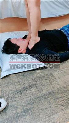 【萌宝儿】拖鞋白袜jio跳踩碾压狗脸 bf37872