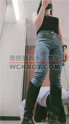 【妮蔻】长靴脚下踩虐/胯下辱/闻臭脚臭脚丫/插嘴 bf37970