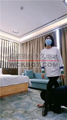 【芊兮殿下】舔鞋/揪耳朵/骑马耳光/转胯/闻脚闻靴子/全体重踩踏 bf38131