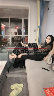 【尤金女皇】模特S-骑狗背暴打三只下贱奴隶 JS240209-3