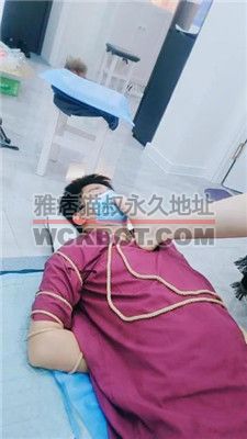 【绾颜】捆绑-闻着护士的脚发骚 JS2402018-13