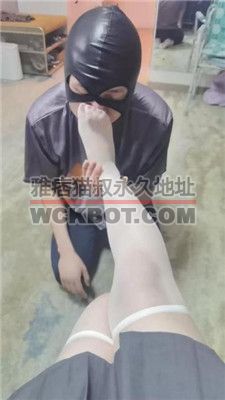 【魔鬼天使】白丝裸足恋足舔/全体重踩踏 bf38638