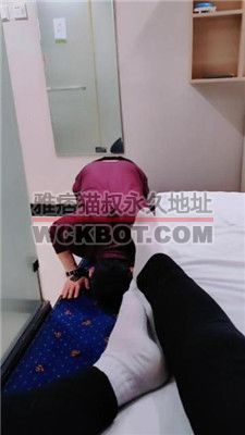 【伯爵】惩罚家奴-磕头/踩抓/叼鞋/罚跪 JS240307-8