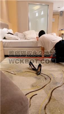 【阿珂大人】绿帽男友伺候我起床洗漱 bf39822