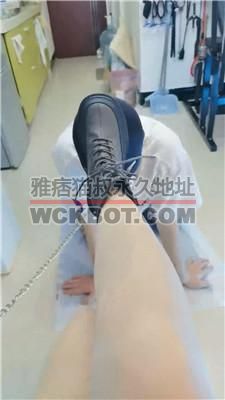 【月色】脏短靴踩虐/清理脏鞋底/闻鞋窝 JS240416-12