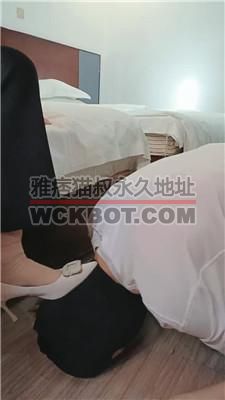 【你的女王驾到】白领S-骑马转胯/跪舔高跟肉丝/吮吸脚趾 JS240502-2