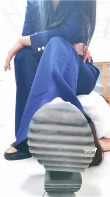 【璃茉老师】母畜-女老板办公室处刑【一】 bf42710