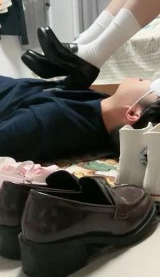 【supp】换多双脏鞋全体重踩踏 bf42809