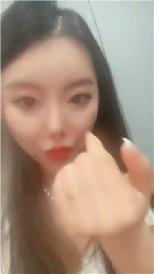 【踩你在脚下】猥琐继父裸足狂舔 JS240714-35