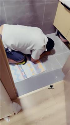 【魔鬼天使】圈养奴伺候主人洗漱 JS240806-3