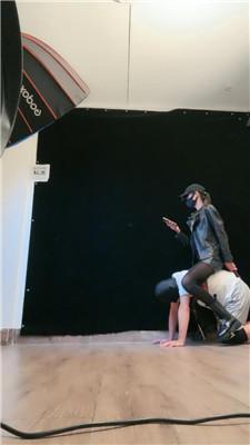 【美娜格格】高贵马丁靴虐杀时刻 bf43708