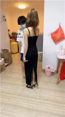 【娜娜】抽耳光/清理脏鞋底/口吐喂食/转胯臭脚捂脸 bf44129