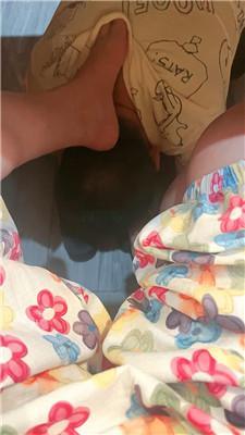 【黑大大】吃饭桌底视角蹂躏畜生 JS240904-11