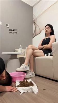 【泡泡】超脏小白鞋碾压喂食虐 bf44875