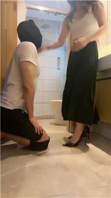 【王妃】舔马桶/抽耳光/踩踏喂食 bf45052