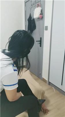 【雅雅】坐脸窒息/高跟全体重踩踏/胯下羞辱夹脖 bf45014