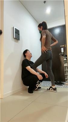 【苒溪】皮裤女神S-AJ白棉袜气味辱/踢裆 bf45105