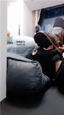 【玥野兔】清理脏长靴白袜裸足 JS241007-14