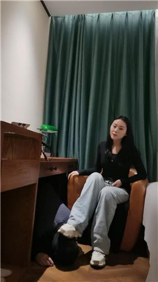 【文文文文】清理素人小姐姐的脏鞋白袜 bf45883