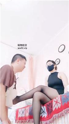 【重庆男神】御姐范S-抽耳光/黑丝高跟玉足舔/踢裆【双视角】JS241017-6