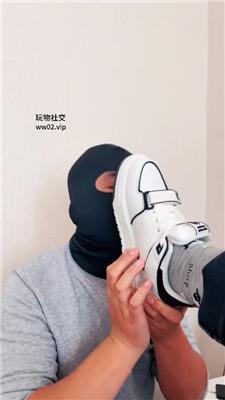 【湾月】脏小白鞋踩踏喂食专场 JS241017-10