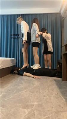 【欣婷】3S-小白鞋白袜+高跟踩踏【三视角版】 bf45957