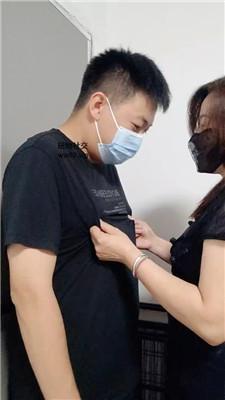 【东莞心魔】丝袜全包虐木乃伊狗 JS241024-25