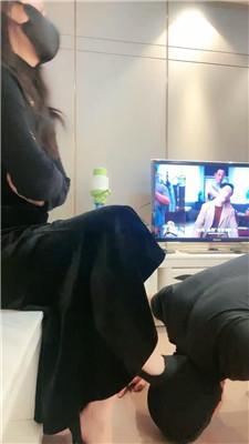 【绯闻王妃】赏赐圣水口水/耳光/高跟玉足踩虐 bf46268