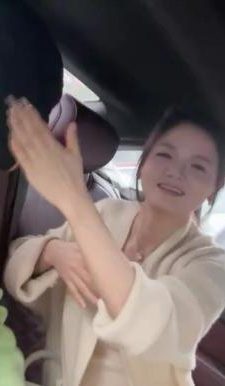 【狗哥】搭讪肉丝配拖鞋小姐姐气味辱 bf46335