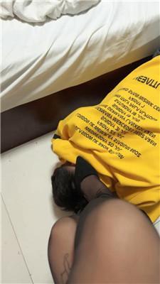 【土豆】高跟黑丝踩虐小奶狗 bf46470