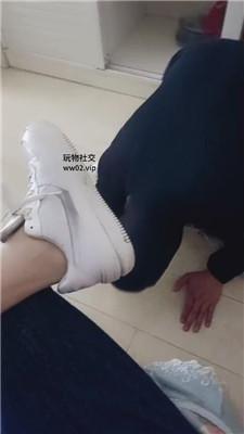 【美柠】近距离清理超脏小白鞋 JS241104-5