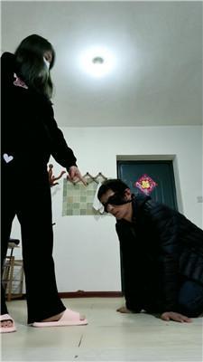 【青竹】舔脚深喉拧耳朵 JS241108-19