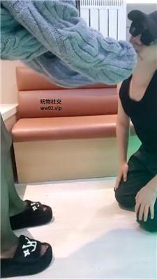 【泉城男爵】毛拖鞋黑丝S-物化脚垫奴 bf46833